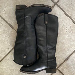 FRYE Melissa Button Boot ~ Size 5 1/2 ~ Black ~ Gently Worn
